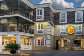  Super 8 by Wyndham New Orleans  Новый Орлеан